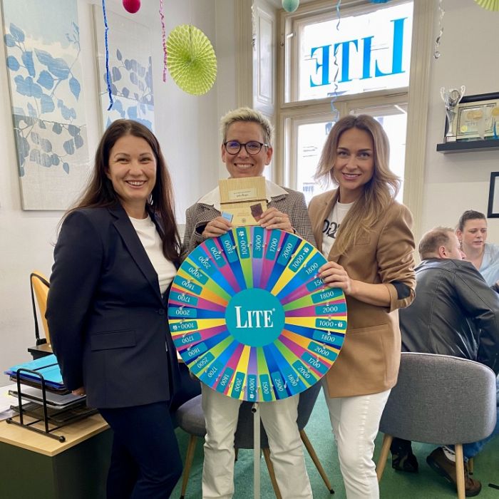 Slavte s námi a vytočte si slevu na kole štěstí Slavte s námi a vytočte si slevu na kole štěstí